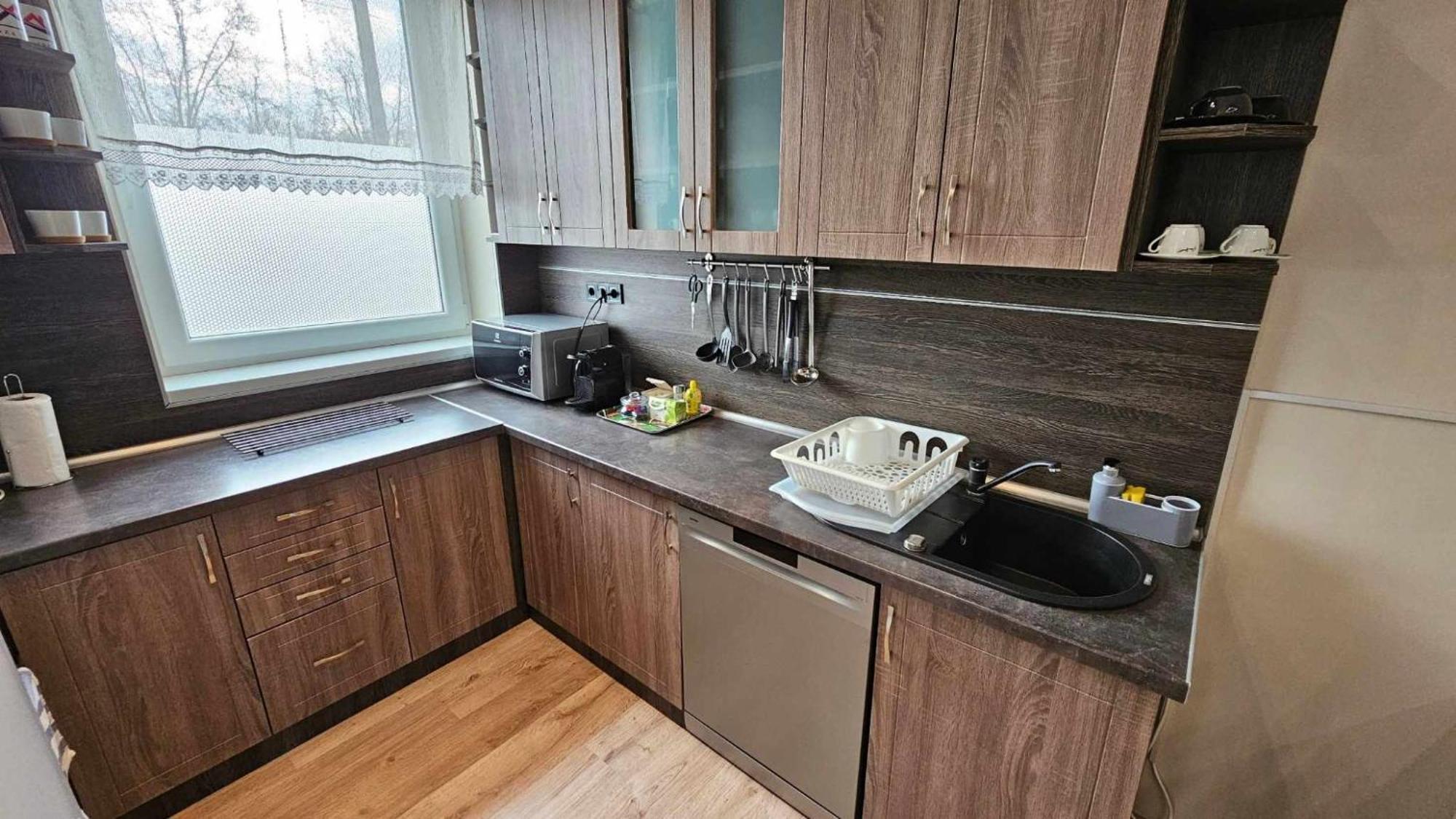 Aqua Apartman Tiszaújváros Exterior foto