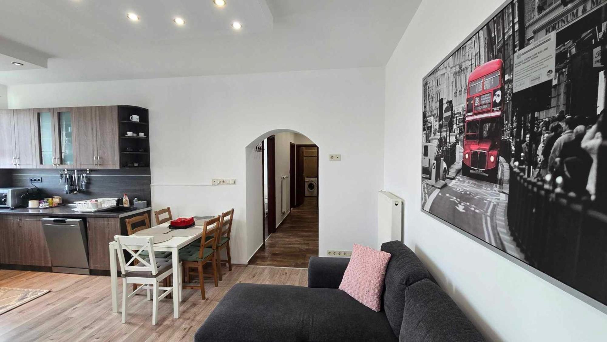 Aqua Apartman Tiszaújváros Exterior foto